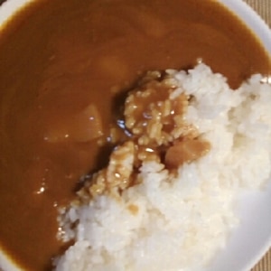 フルーツの隠し味がポイント☆レトルトカレーアレンジ